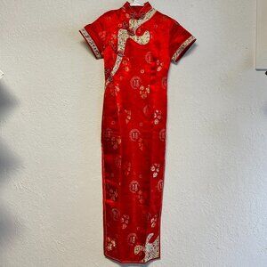 Traditional Chinese Women's Long Red Dress Vintage (Small)